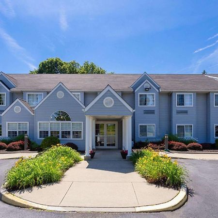 Microtel Inn & Suites By Wyndham Bethel/Danbury Zewnętrze zdjęcie