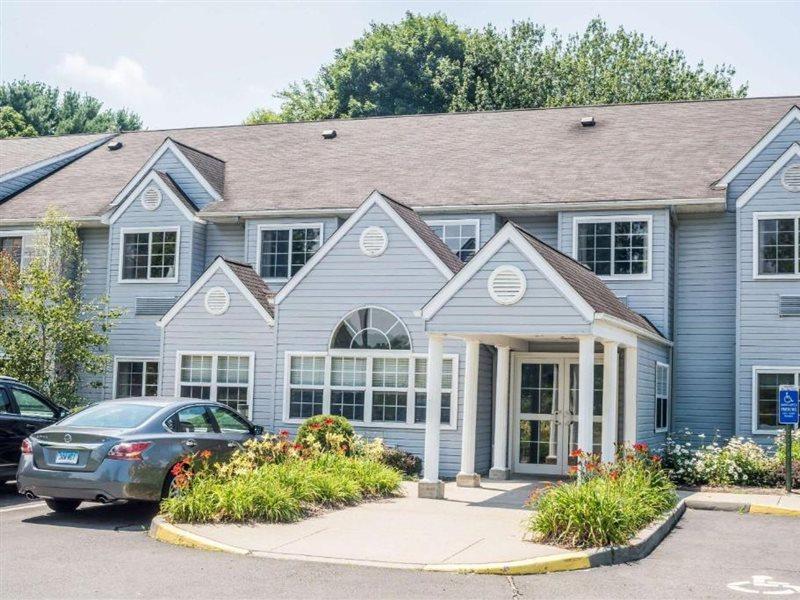 Microtel Inn & Suites By Wyndham Bethel/Danbury Zewnętrze zdjęcie