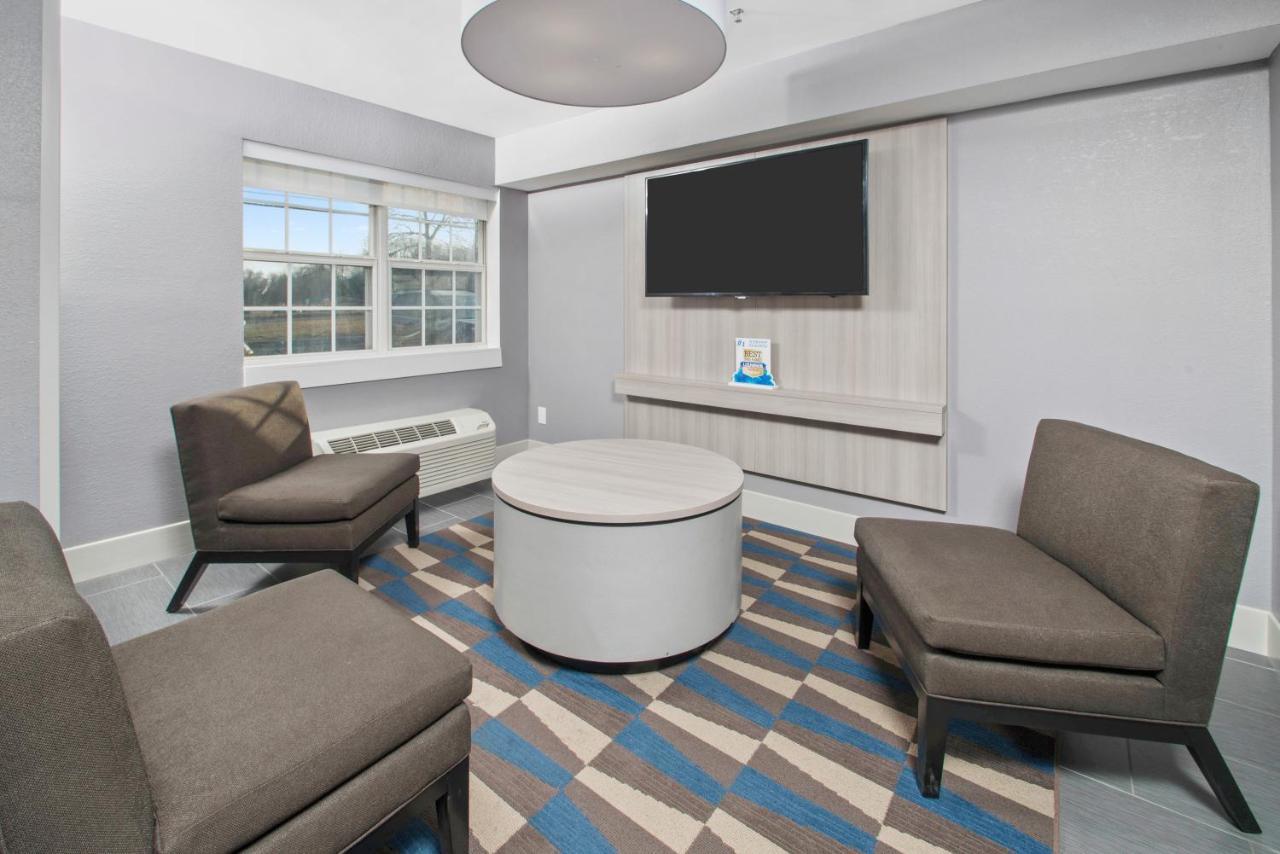 Microtel Inn & Suites By Wyndham Bethel/Danbury Zewnętrze zdjęcie
