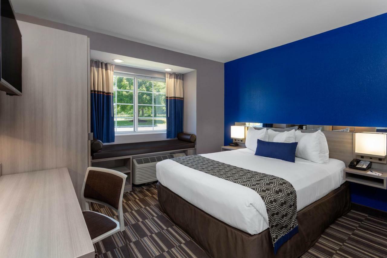 Microtel Inn & Suites By Wyndham Bethel/Danbury Zewnętrze zdjęcie